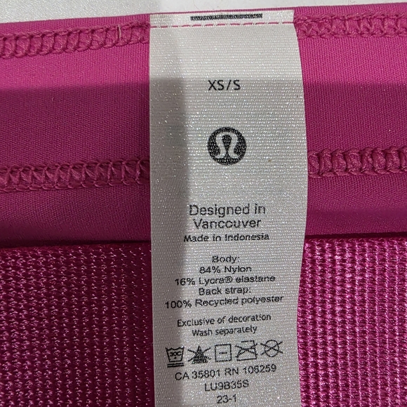 Lululemon Fast and Free Running Belt, Magenta, Size XS/S - Picture 4 of 8